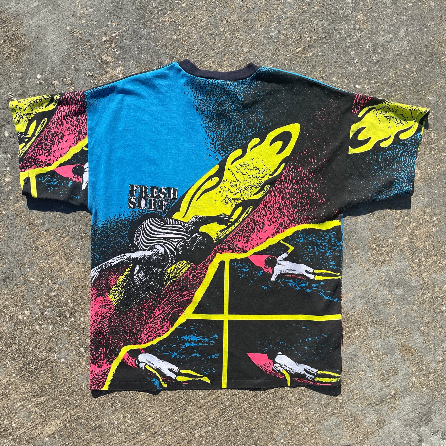 True Vintage 80s Black Light Reactive Surf T-shirt - Men's Extra Large